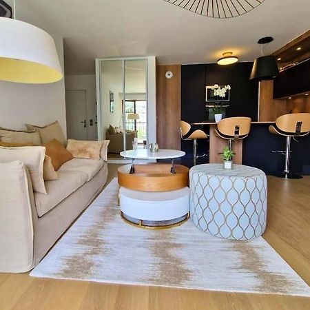 Sublime Appartement 4 Etoiles Neuf T3 Aputeaux 61M2 Proche La Defense, 10M2 De Terrasse Avec Magnifique Vue Dış mekan fotoğraf