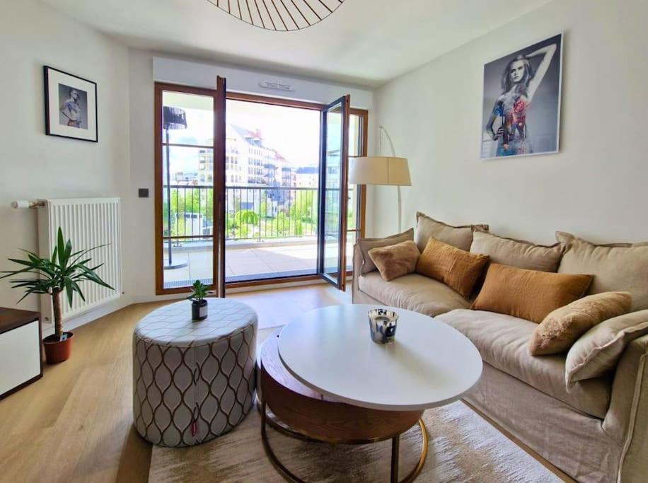 Sublime Appartement 4 Etoiles Neuf T3 Aputeaux 61M2 Proche La Defense, 10M2 De Terrasse Avec Magnifique Vue Dış mekan fotoğraf